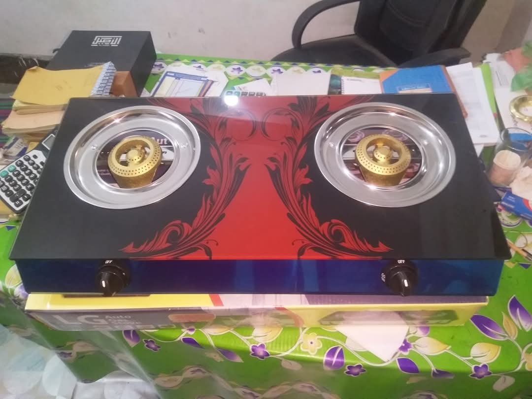 BF burnur Glass Dabol Gas Stove Low body chaina